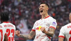 麻了!天空:纽卡穷其所有签塞斯科+报价高于曼联,但他想去曼联