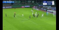 浙江1-0领先国安!米特里策传中助攻&6场6球3助,卢卡斯头球破门