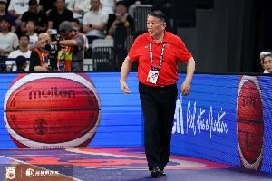 宫鲁鸣:本次集训特别设置后卫训练营 9月中与西甲尤文图特热身