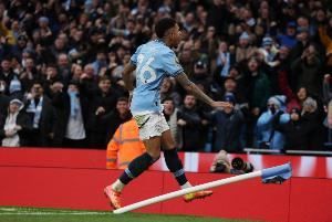 巴媒:热刺7000万欧报价萨维尼奥遭拒,谈判仍在进行之中