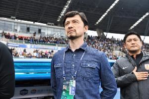 谢晖:留洋沟通不是问题 ,踢不上就是实力不够