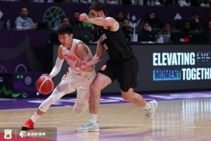 媒体人:经过在国家队的比赛 廖三宁在下赛季CBA中会提升一个层次