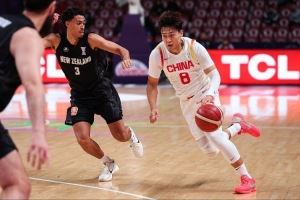 媒体人:太久没看过国家队这么振奋人心的比赛 所有人都站了出来