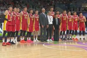 李根:中国男篮已经从低谷中走出来 看到了光和正确的方向
