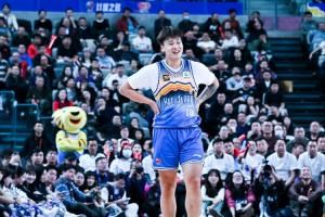 北京3个顶薪名额满了!赵睿签C类合同 理论上年薪最高550万人民币