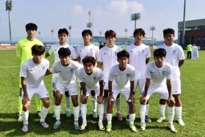 第四届中青赛:大连英博U19队8-0战胜江西庐山U19队 李东宸戴帽
