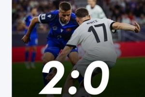 德国队史第二次世预赛净负至少2球,2001年主场1-5惨败英格兰