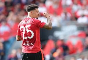 记者:维拉对签下桑乔感到满意,若发挥出色会激活买断条款