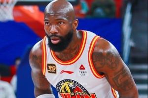 媒体人:和CBA同时打响 NBL将出现大量球员空缺 街球手可尝试追梦
