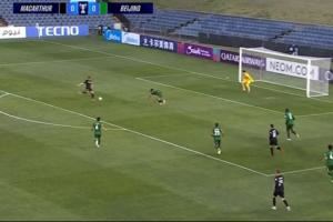 漏洞百出!国安边路盯人不紧,后点防守漏人,开场3分钟即丢球