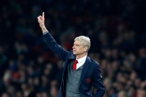 2012年的今天阿森纳0-4落后情况下逆转雷丁,最终7-5取胜