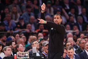  马祖拉：每天醒来必须做一个选择 就是攻防两端专注于抢篮板