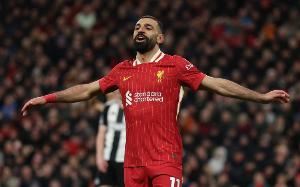  英超官方：萨拉赫当选利物浦2-0阿斯顿维拉全场比赛最佳球员