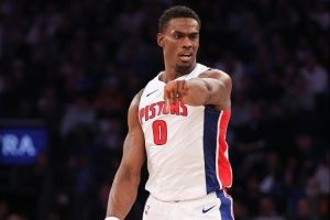  16中13砍33分！活塞主帅：杜伦是统治级表现 今天完全掌控了禁区